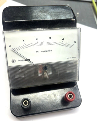 VINTAGE FISHER BENCH METER  DC AMPERES 5A  MODEL 44221 - FISHER AUDIO CO. WORKS-image
