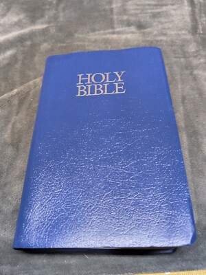 The NIV Gift and Award Bible Zondervan 2001 Blue Imitation Leather-image