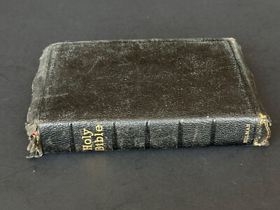 Old Leather Bible Holman Pronoucing Edition Holy Bible Vintage Maps c. 1904-image