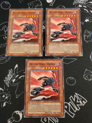 Yugioh - Destiny Hero - Dasher DP05-EN010 NM 1st ed Common x3-image