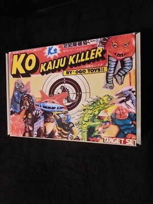 Kaiju Godzilla Ultraman KO Target Set Dart Gun with Monsters & OG Art-image