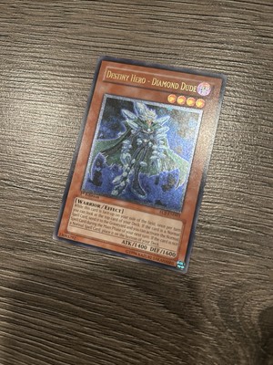 Yugioh Card - Destiny Hero Diamond Dude EOJ-EN003 1st Edition Ultimate Rare-image