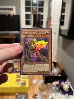 Yu-Gi-Oh! TCG Elemental Hero Bladedge 2006 YSD-EN019 1st Edition Mint-image