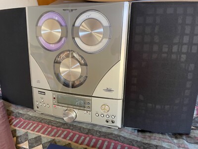 Fisher slim panel 3 disc cd player-image