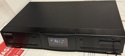 VINTAGE FISHER FM-9435 STUDIO STANDARD NATURAL SOUND AM/FM TUNER -TESTED!!-image