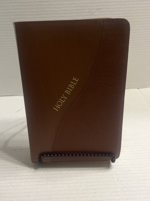 Holy Bible NCV New Century Version Giant Print Nelson 6365SAM 2006 Leather-image