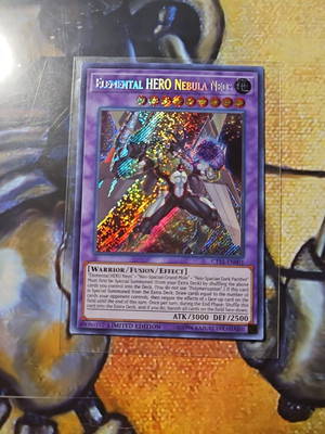 Elemental HERO Nebula Neos CT15-EN001 2018 Mega-Tins Limited Edition-image