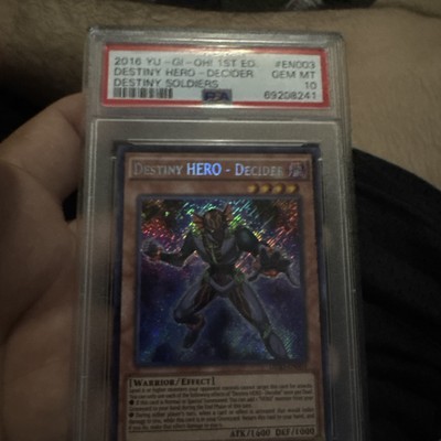 YUGiOh Destiny HERO - Decider - DESO-EN003 - Secret Rare 1st Edition PSA 10 POP1-image
