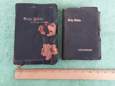 2 Vintage Holy Bible King James National Bible Press Self Pronouncing Maps LOT-image