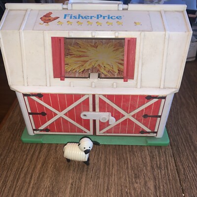 FISHER PRICE Little People Play FAMILY FARM #915 Barn W/ Moo Sound Vintage 1968 -image