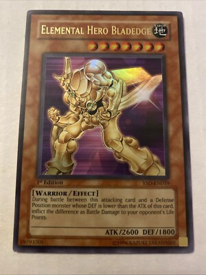 Yu-Gi-Oh! 1st Edition Elemental Hero Bladedge #YSD-EN019 Light Play-image
