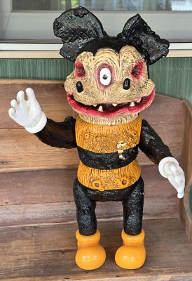DIEMOUSE Bee XL Big Lucky Works Sofubi Designer Art Toys Kaiju Garamon Godzilla-image