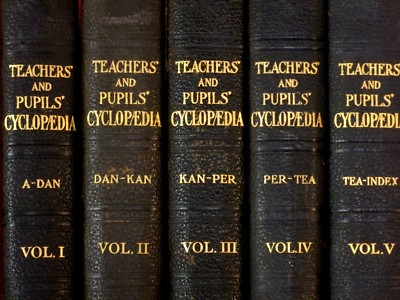 1909 TEACHER'S AND PUPIL'S CYCLOPEDIA / 5 VOLUMES, MAPS, COLOR PLATES,ILLUSTRATE-image