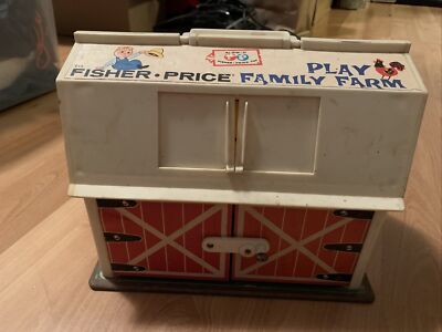 Vintage 1967 Fisher Price Little People Family Play Farm #915 Barn Sound Works!-image