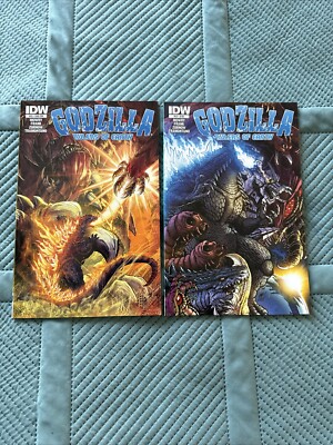 Godzilla Rulers of Earth #25 SUB Variant Cover + Cover A IDW Comic Book 2015-image
