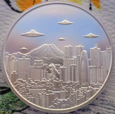 1 oz. UFO'S Over TOKYO Godzilla Alien round .999 fine silver-image