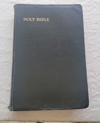Vintage Holy Bible King James Version Leather Bound Collins Large Print 1962 -image