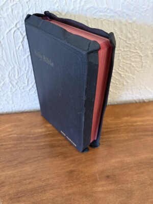 1940's HOLY BIBLE King James Version John C. Winston Co Leather Maps Illustrated-image