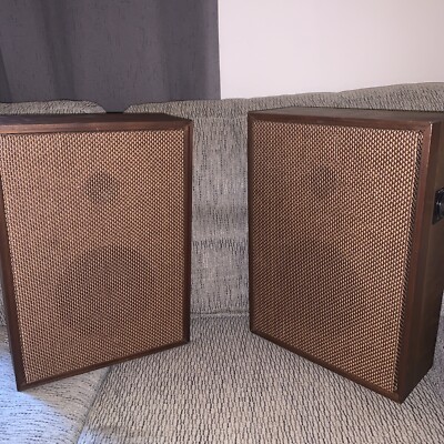 Vintage Fisher S-25 Speakers 18