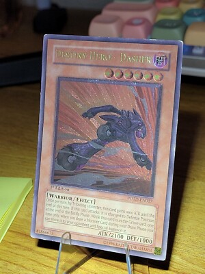 Yugioh | Destiny Hero - Dasher | POTD-EN017 | Ultimate Rare | 1st Edition | VLP-image