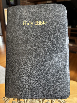 Holy Bible Red Letter Dictionary Concordance Nelson RSV 2nd Ed 1802 Black 1972-image