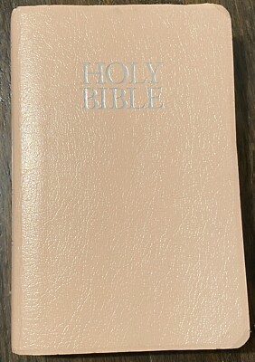 Holy Bible Red Letter NIV with Helps Zondervan Maps 2001 Light Pink Leather-image