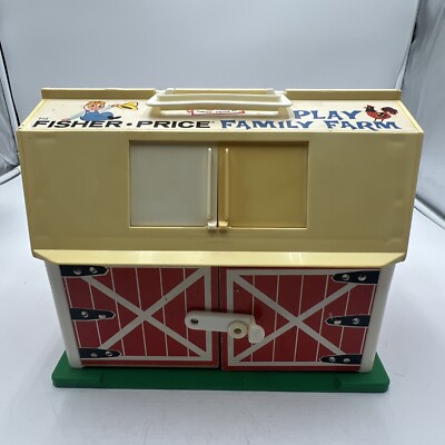VINTAGE FISHER PRICE LITTLE PEOPLE PLAY FAMILY FARM BARN #915 MOO SOUND WORKS!-image