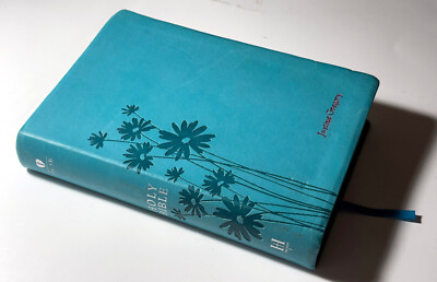 HCSB Personal Size Bible- Turquoise Flower Embossed Imitation Leather-image