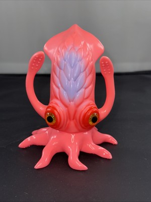 SUNGUTS 4.75” PINK SQUID ORIGINAL ART TOY kaiju Monster Godzilla-image