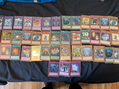 Yugioh Elemental Hero Deck Cheap w/ Game Board -image
