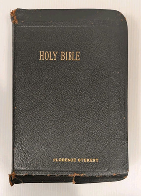 Holy Bible KJV Spencer Press Black Leather Indexed Large Type Red Letter Edition-image