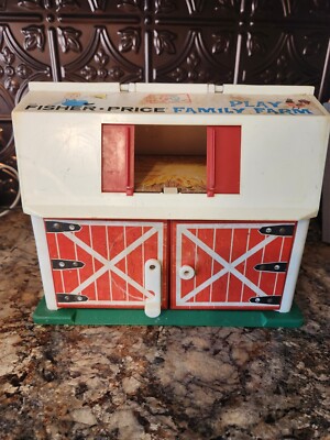 1969 Vintage Fisher Price Family Play Farm Barn  #915 - Sound Works!-image