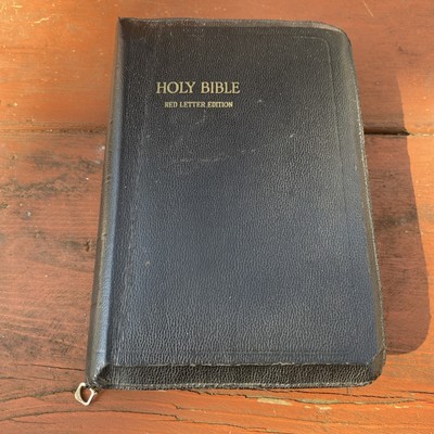 Holy Bible KJV Red Letter Edition Leather Black 1940’s? Zip Around Maps /Harmony-image