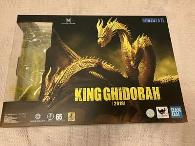 S.H. Monster Arts Godzilla King Ghidorah 2019-image