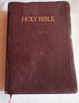 Holy Bible King James Version Giant Print Red Letter 1976 Nelson 544BG-image