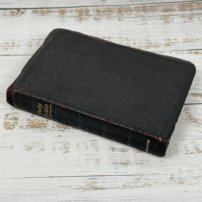 Antique 1901 Leather Holy Bible Illustrated Old & New Testaments Bagster London-image