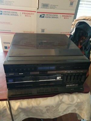 Studio - Standard By Fisher MC - 625 Vintage Surround Sound.  As Is. -image