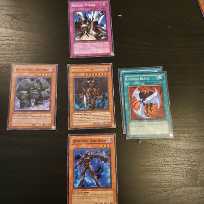 Yu-Gi-Oh Destiny Hero Cards - 6-image