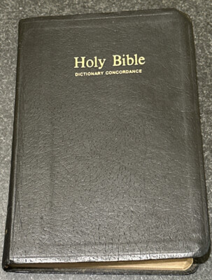 Holy Bible Dictionary Concordance Red Letter Edition King James KJV Nelson 173-image