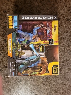 NEW Monsterverse Hollow Earth Battle Godzilla vs Kong 6” Figures & Diorama Set-image