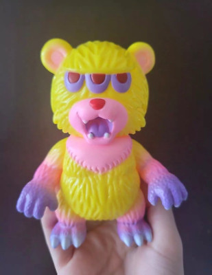 Art Junkie Monster Bear Kumara Yellow Three Eyes Kaiju H10.5cm(4.1inch)-image