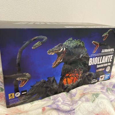 S.H. Monster Arts Godzilla vs. Biollante Biollante SP Color Ver. Action Figure-image
