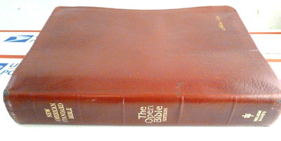 Vintage 1978 The Open Holy Bible Edition NASB Thomas Nelson 944BG Red Leather-image