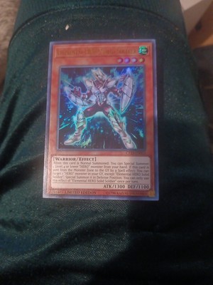 Elemental HERO Solid Soldier CT15-EN003 2018 Mega-Tins Limited Edition-image